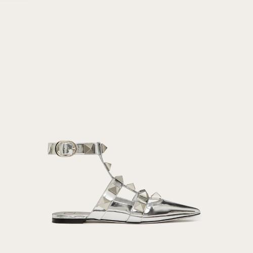  VALENTINO华伦天奴 22年秋冬 女士 平底凉鞋 BALLERINES ROMAN STUD EN CUIR DE VEAU EFFET MI