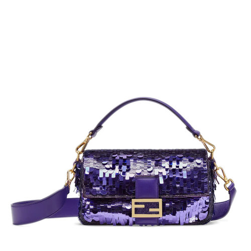FENDI/芬迪 BAGUETTE系列 女士中号紫色亮片修饰皮革细节翻盖开合FF搭扣配可拆卸肩带单肩斜跨手提包8BR600A9X2F18X7