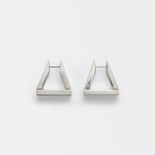 BV葆蝶家 22年秋冬 女士 耳环 bolt 680272V50708117 预定商品1-3周发货