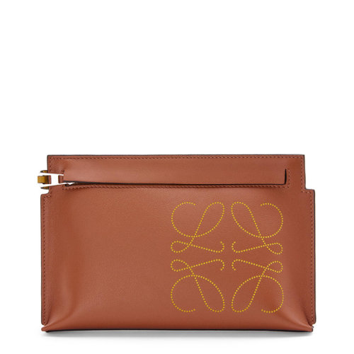 LOEWE/罗意威 20  T Pouch系列 女士迷你棕褐色/赭石色经典小牛皮徽标印花手拿包0010593374