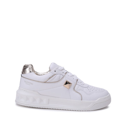 Valentino/华伦天奴 女士软羊革ONE STUD超大铆钉系带休闲运动鞋小白鞋 WW2S0CS4 RUS