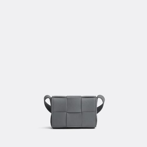  BV葆蝶家 22年秋冬 女士 单肩包 cassette 666688VMAY11242