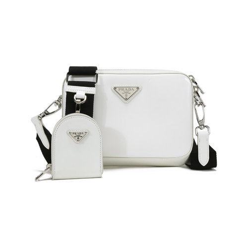 PRADA/普拉达  女士亮面皮革单肩斜挎包带小挂包 1BH180 ZO6