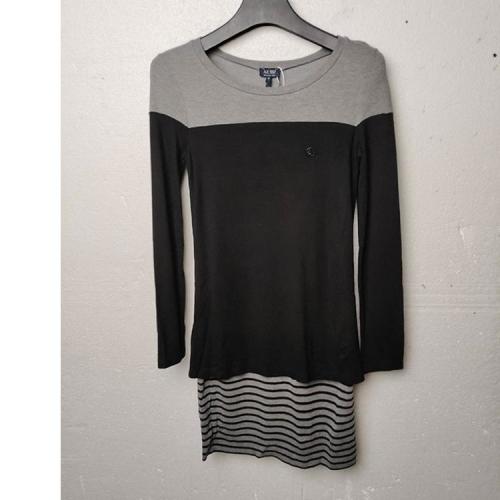 ARMANI JEANS/阿玛尼牛仔黑色女士针织裙 Z5A83NB20