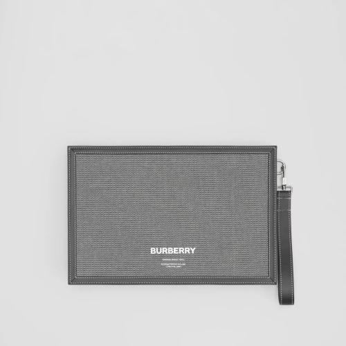  BURBERRY 22年秋冬 男士 Horseferry 印花棉质帆布拉链收纳袋 80508641