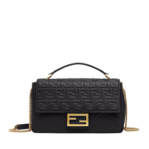 FENDI/芬迪 BAGUETTE系列 女士大号黑色FF图案压纹小羊皮复古金色金属扣链条斜挎单肩法棍包8BR795AH9CF1CFJ
