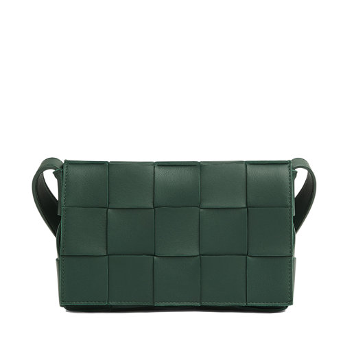 Bottega Veneta/葆蝶家 21新款CASSETTE系列 雨树绿色小羊皮双面正交编织单肩斜挎豆腐包578004VMAY13035