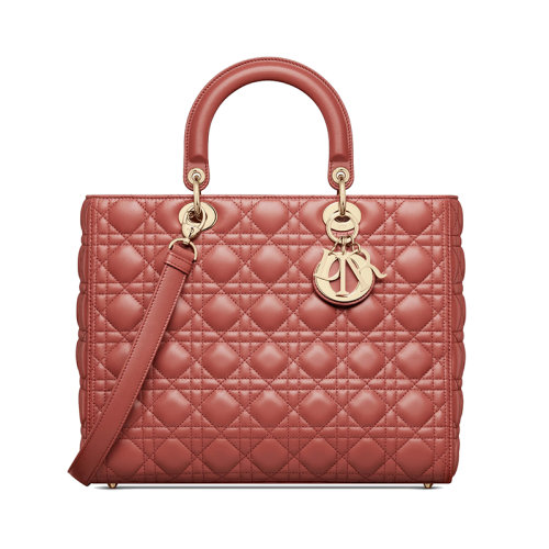 DIOR/迪奥 23新款 lady系列 女士大号铁锈色小羊皮藤格纹绗缝细节搭配徽章调节宽肩带拉链开合单肩手提包M0566ONGE_M48M