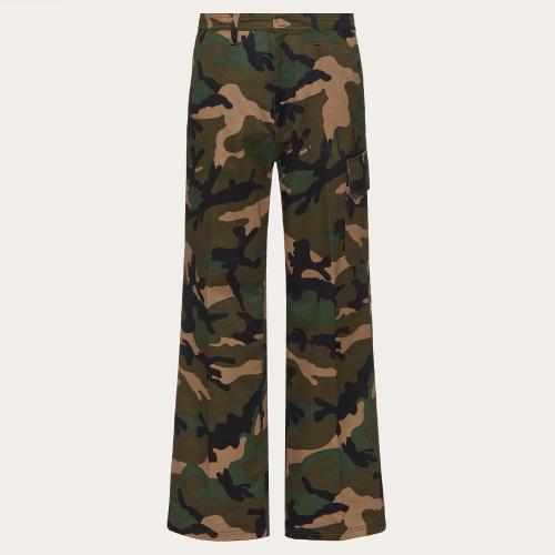  VALENTINO华伦天奴 22年秋冬 男士 休闲裤 PANTALON EN COTON IMPRIMé CAMOUFLAGE XV3RBH6581