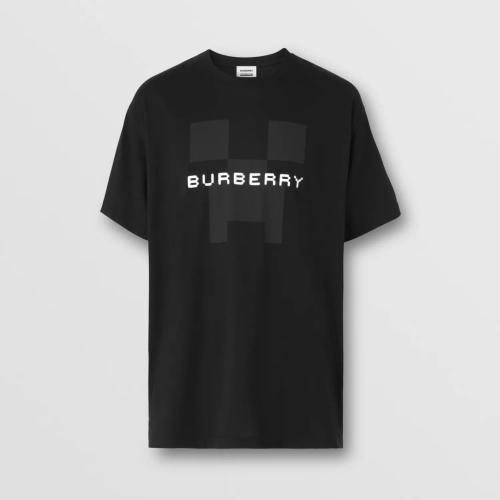  BURBERRY 22年秋冬 男士 徽标印花棉质 T 恤衫 80646071