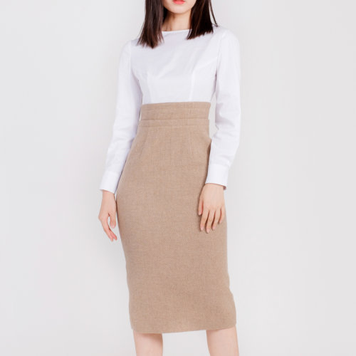 bifubyxingchen/彼伏白色棉质拼黄色叠腰羊毛女士连衣裙