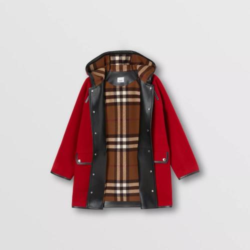  BURBERRY 22年秋冬 女士 皮革饰边羊毛连帽风雪大衣 80560291
