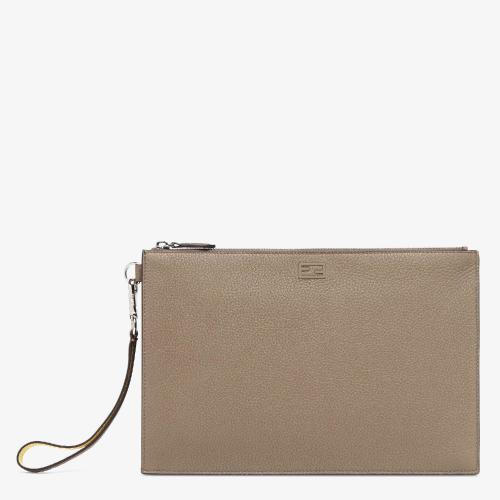  FENDI芬迪 22年秋冬 男士 手拿包 Flat Pouch 7N0110AGQZF1H31