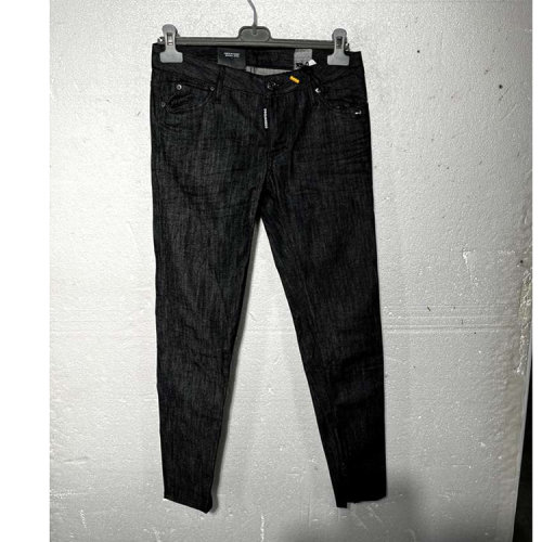 Dsquared2/D二次方 女士牛仔裤  S75LA0646 S30400