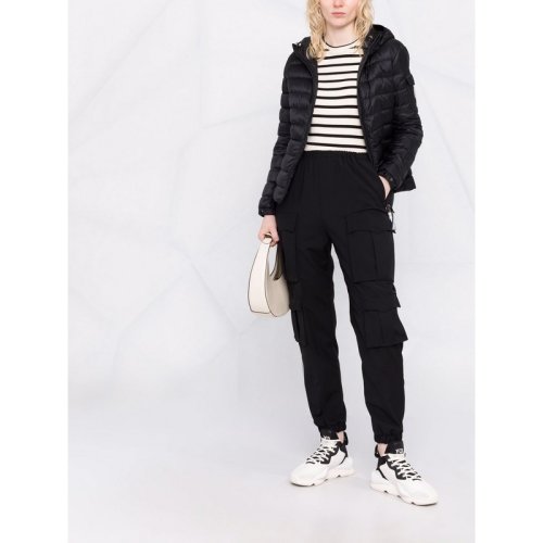  Moncler/蒙克莱 女士蓝色小牛皮羽绒服 1A00061-5396Q-778 PLFSX