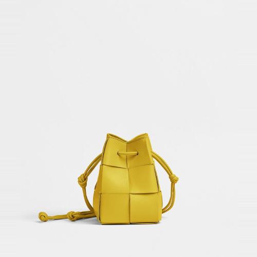  BV葆蝶家 22年秋冬 女士 单肩包 sac seau cassette mini format 680217VCQC47344