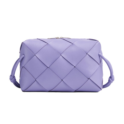 Bottega Veneta/葆蝶家 22新款 女士小号紫色羔羊皮编织图案金色饰面拉链开合单肩相机包709417VCQC24214