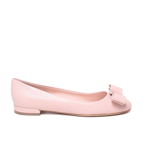 Salvatore Ferragamo/菲拉格慕 女士VARINA CT系列牛皮革低跟鞋 0688736