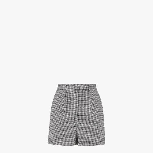  FENDI芬迪 22年秋冬 女士 短裤 Shorts FR6398ALCDF1IHJ