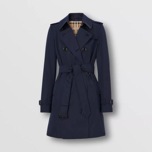  BURBERRY 22年秋冬 女士 短款切尔西版型 - Heritage Trench 风衣 80592601