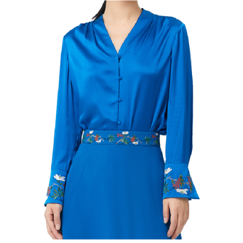 HUI/卉21年秋冬新品 靛蓝经典弹力重绉真丝红妆香兰袖口非遗刺绣V领衬衣女士长袖衬衫上衣套头衫HR41C01846