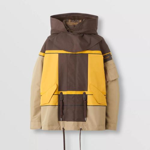  BURBERRY 22年秋冬 男士 拼色宽松风雪大衣（含可拆式保暖内层） 80549721