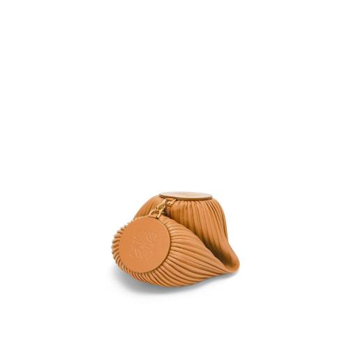  LOEWE罗意威 22年秋冬 女士 单肩包 Bracelet pouch in nappa calfskin A912P84X08-2586