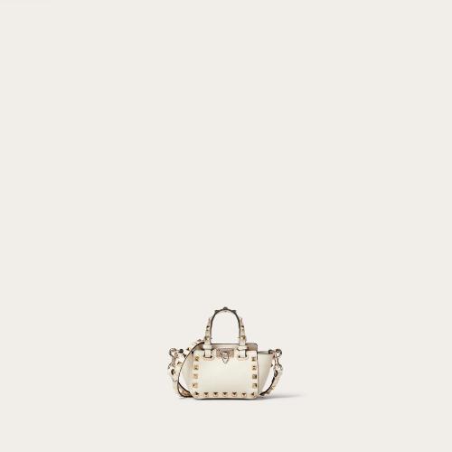  VALENTINO华伦天奴 22年秋冬 女士 手提包 MICRO SAC ROCKSTUD EN CUIR DE VEAU 1W2P0Y28BOLI1
