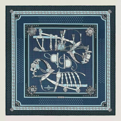  HERMES爱马仕 22年秋冬 女士 披肩 Chale 140 Harnais de Cour Bandana H243935S 03