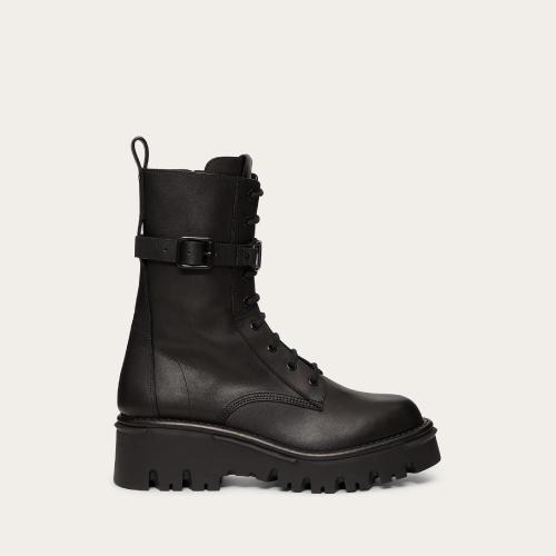 VALENTINO华伦天奴 22年秋冬 女士 短靴 Rangers Campsite en veau. Talon : 50 mm WW0S0AQ8TD 预定商品1-3周发货