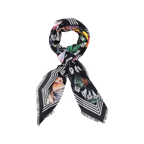 Alexander McQueen/亚历山大麦昆  女士莫代尔纤维围巾披肩 666152 3418Q