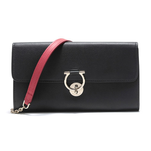 Salvatore Ferragamo/菲拉格慕 女士牛皮单肩斜挎包手拿包 22D265