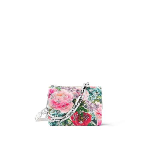 LV路易威登 22年秋冬 女士 单肩包 COUSSIN BB 手袋 M21157