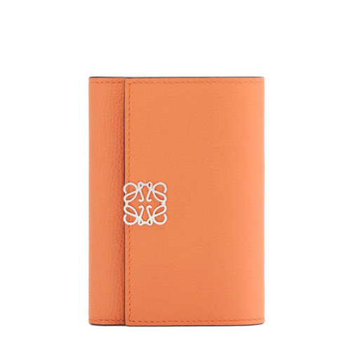 LOEWE/罗意威 22春夏新款 女士珊瑚礁色卵石纹小牛皮三折小号垂直款钱包C821S33X01-6935