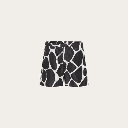  VALENTINO华伦天奴 22年秋冬 男士 短裤 MAILLOT DE BAIN EN NYLON a IMPRIMé GIRAFFA RE-EDI