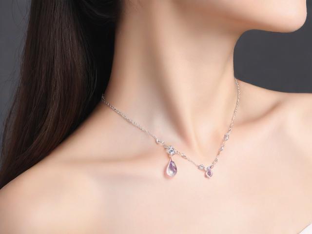 为什么拿水晶会想吐?原因和解决方法详解 为什么拿水晶会想吐?原因和解决方法详解